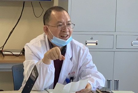 微創(chuàng)?圖邁?腔鏡手術(shù)機器人在上海市胸科醫(yī)院順利舉行了多學(xué)科、多中心臨床試驗啟動儀式