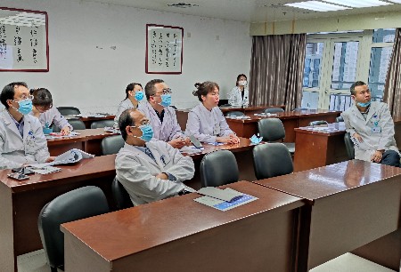 Mona Lisa前列腺穿刺機器人在西安交通大學第一附屬醫(yī)院舉辦臨床試驗啟動會