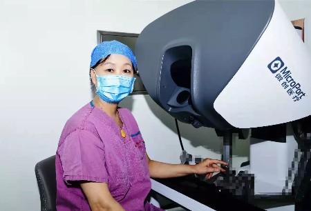 微創(chuàng)?圖邁?腔鏡手術(shù)機器人完成東北首例婦科注冊臨床試驗入組手術(shù)