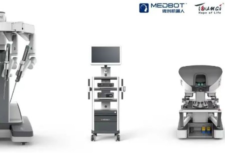 圖邁?完成浙大一院首例經(jīng)后腹腔機器人四臂大腎癌根治術