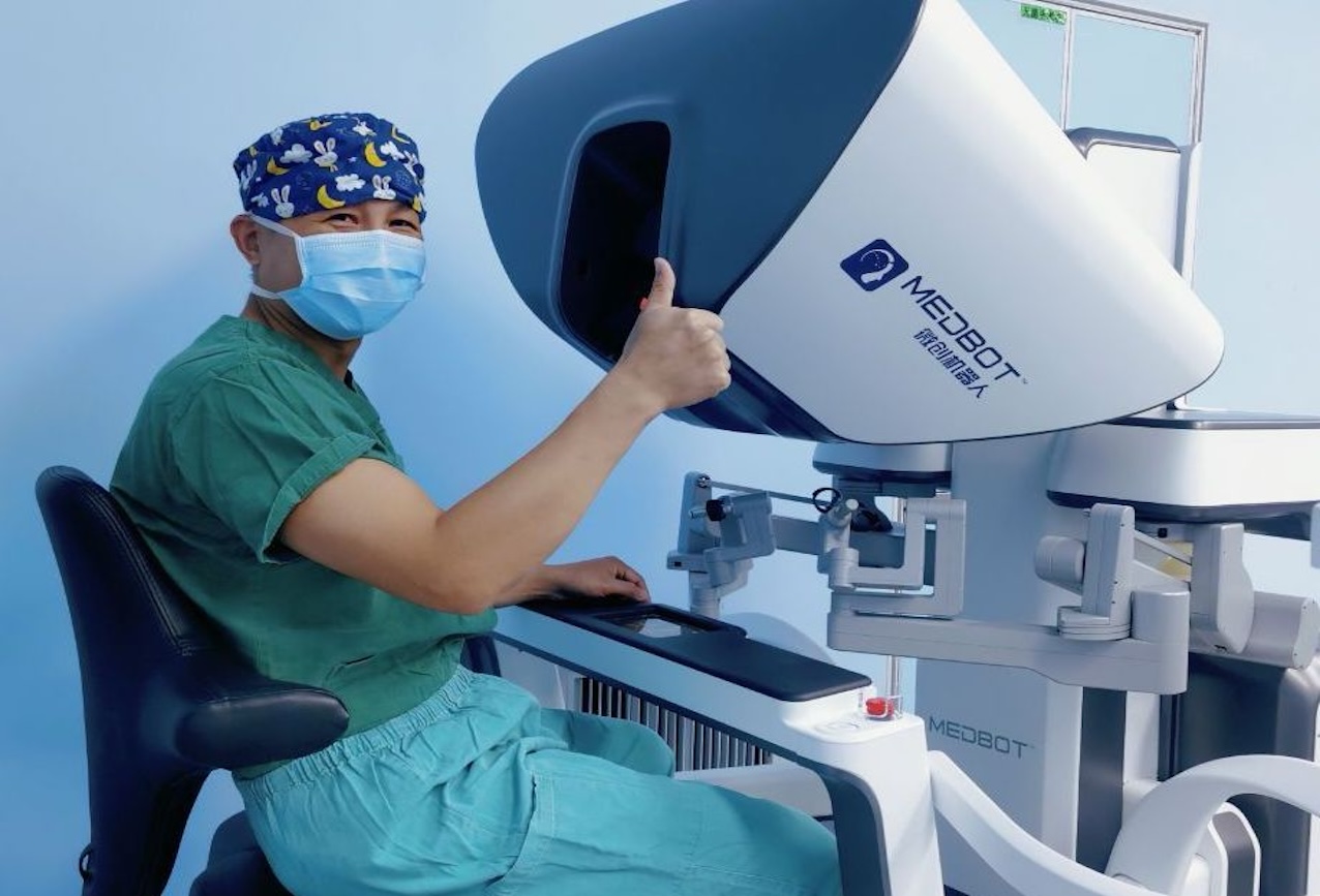 精準(zhǔn)有效！圖邁? 助力廣東醫(yī)科大學(xué)附屬東莞第一醫(yī)院成功實(shí)施首例機(jī)器人輔助腹腔鏡下舌黏膜移植輸尿管成形術(shù)