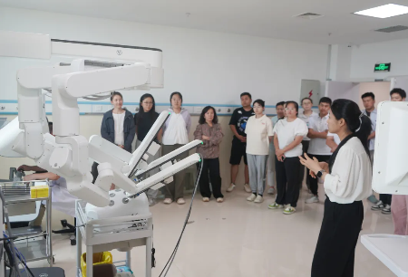 哈密市中心醫(yī)院已完成5G遠(yuǎn)程國產(chǎn)微創(chuàng)手術(shù)機(jī)器人手術(shù)20例