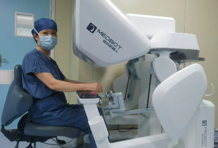 鄭大一附院婦科高標(biāo)準(zhǔn)、高質(zhì)量完成20例婦科手術(shù)，盡顯圖邁?輔助手術(shù)在婦科領(lǐng)域顯著優(yōu)勢！