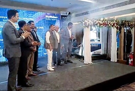 國(guó)產(chǎn)骨科手術(shù)機(jī)器人全球商業(yè)化再突破！SkyWalker?機(jī)器人在印度耶內(nèi)普亞專(zhuān)科醫(yī)院投入使用